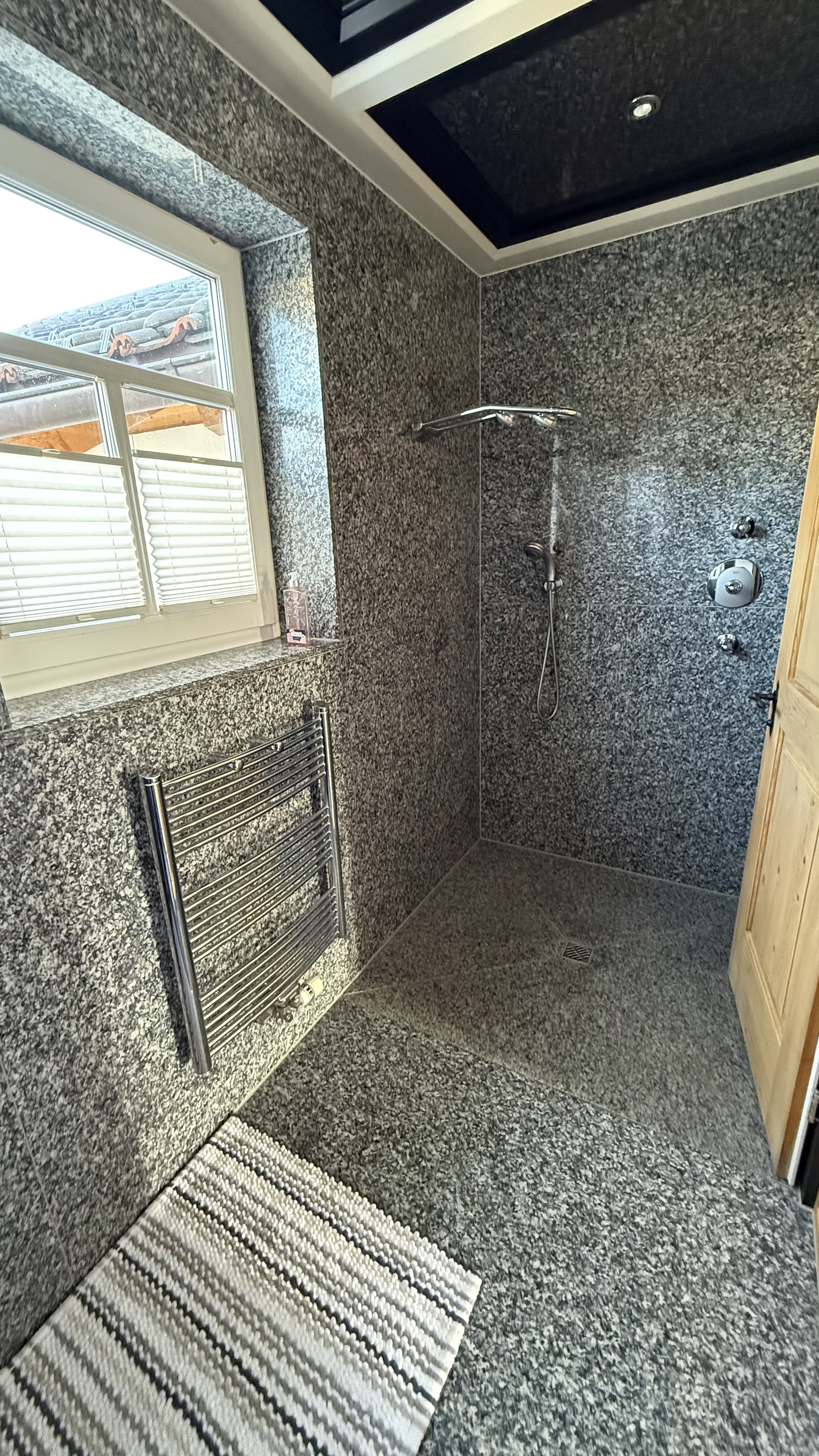 Badezimmer — Dusche